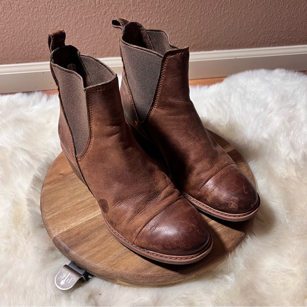 Timberland Leather Brown Sutherlin Bay Boots with Elastic Panels Size 8